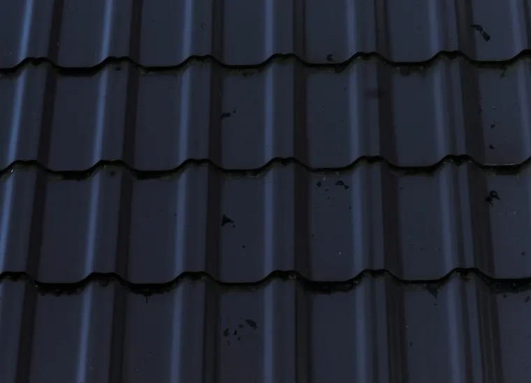 Custom Metal Roof Designs: Material Options, Weather Resistance, and Structural Compatibility